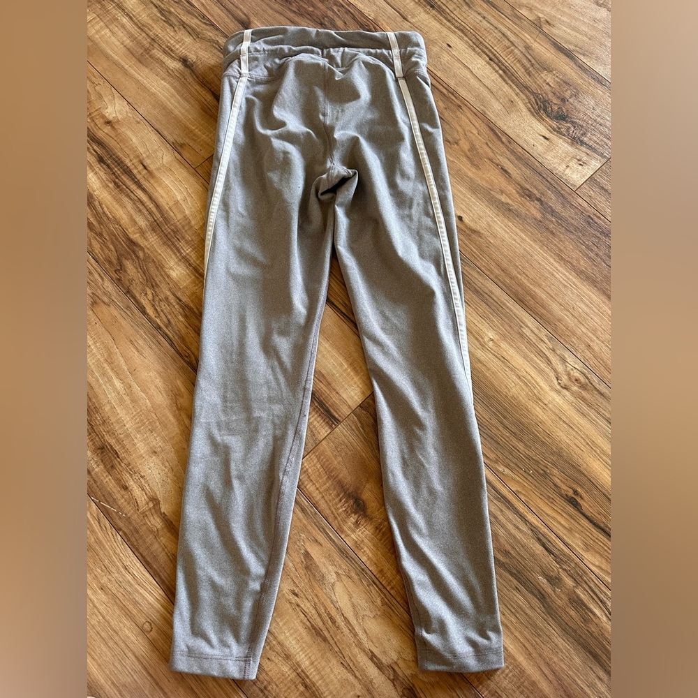 All In Motion Leggings - Picture 2 of 3